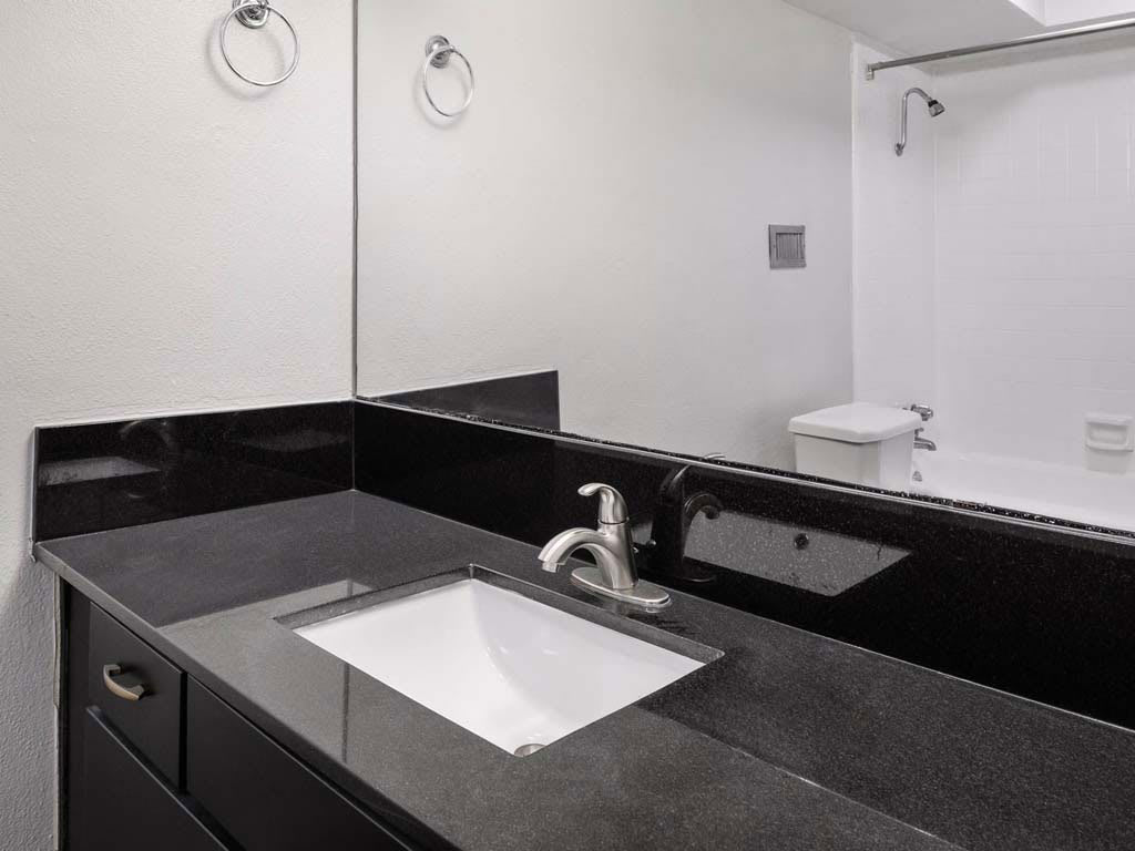 Bathroom with quartz counters